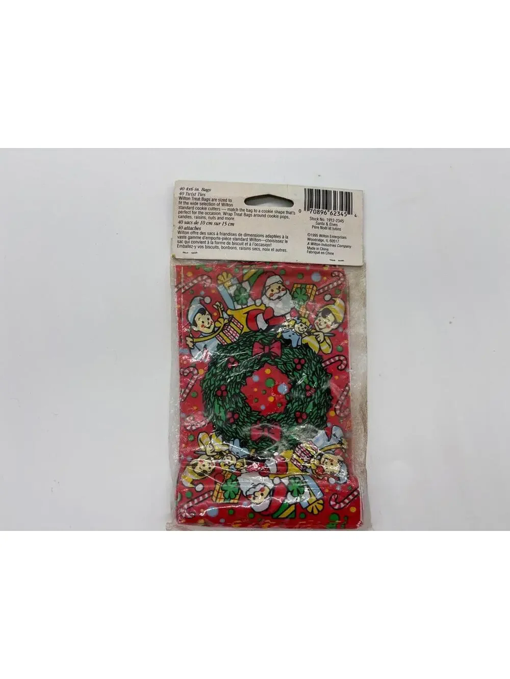 1995 Vintage Wilton Holiday Cheer 40 Count Treat Bags  6” x 4” Santa & Elves